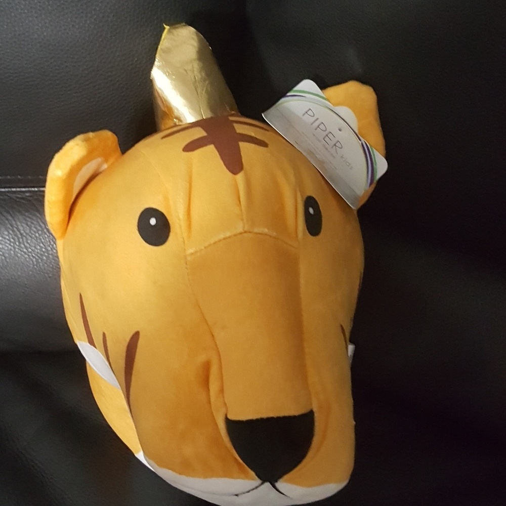 Piper Kids. Plush Wall Hanging Tiger With Crown.